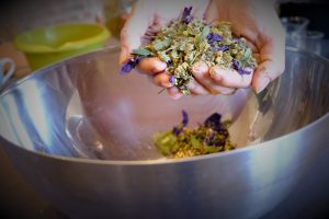 Ziołowa apteczka – herbatki na różne dolegliwości z Kasztelankami