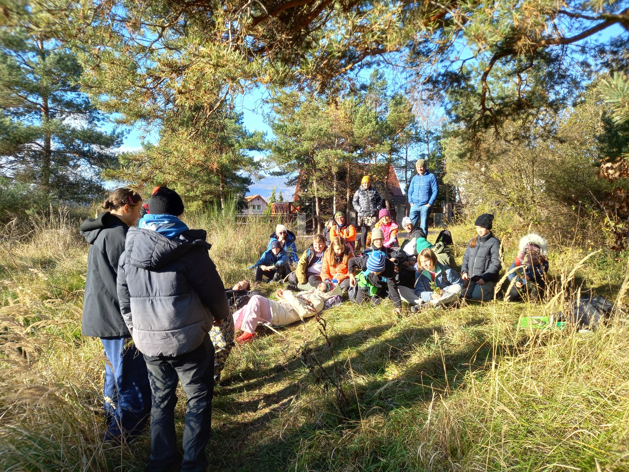 Zajęcia terenowe | ŚLĘŻA | 28.11.2025 | Akademia Młodych Przyrodników